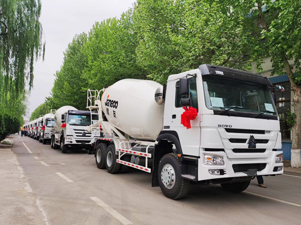 服務(wù)海外工程建設(shè)，勇做“一帶一路”建設(shè)“排頭兵”